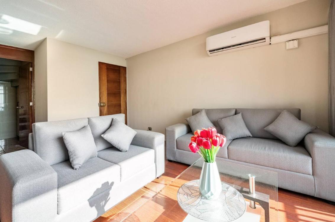 Apartamentos Estela En Alameda Colonial - 5Km Aeropuerto Jorge Chavez Lima Ngoại thất bức ảnh