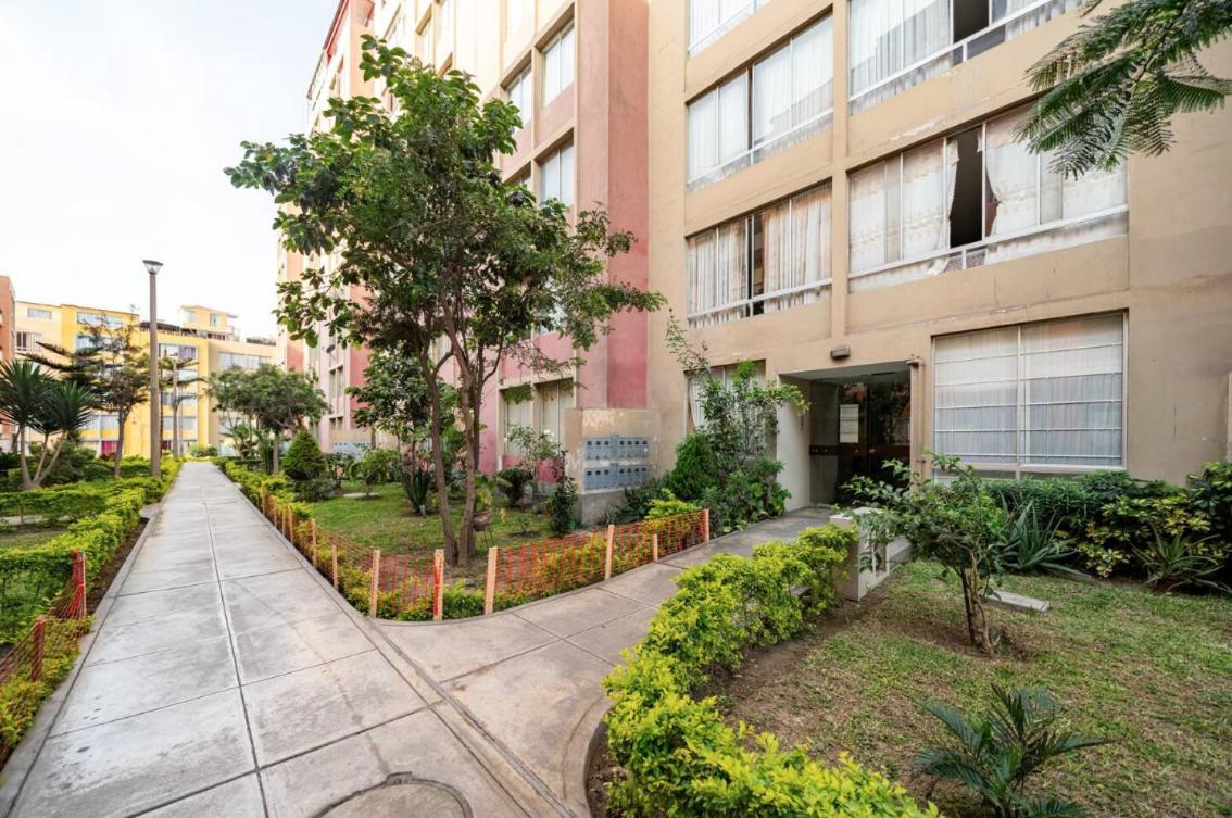 Apartamentos Estela En Alameda Colonial - 5Km Aeropuerto Jorge Chavez Lima Ngoại thất bức ảnh